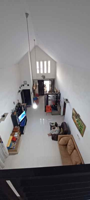 dijual rumah di alam sutera delima tangerang