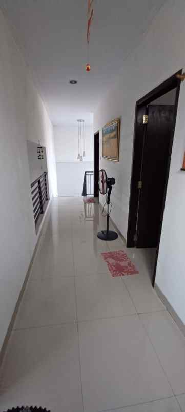dijual rumah di alam sutera delima tangerang