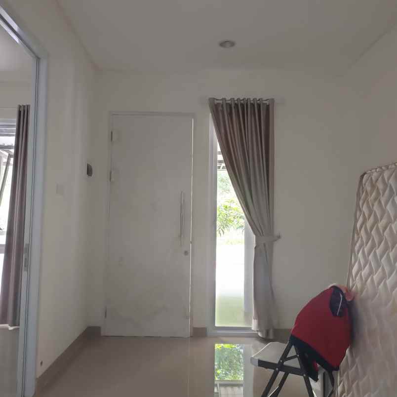 dijual rumah di citragran cbd cibubur
