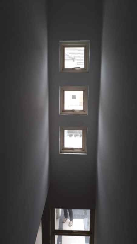 dijual rumah di jalan penumping solo