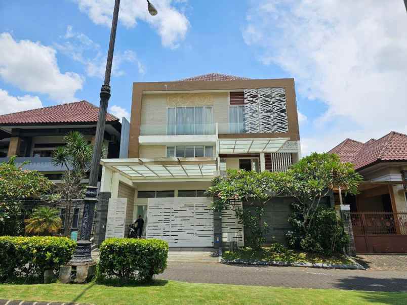 dijual rumah dieng sukun malang