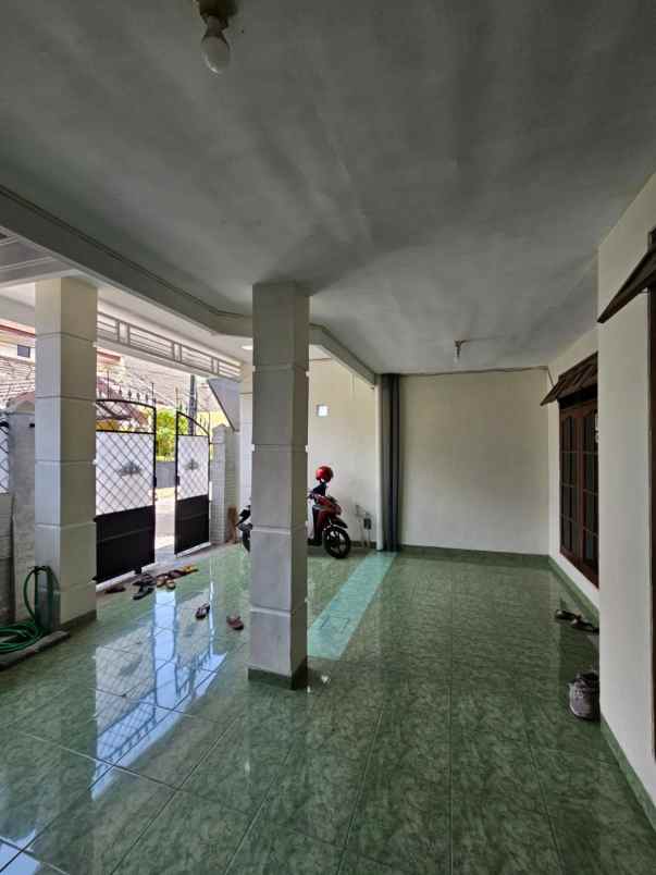 dijual rumah dirgantara sawojajar 1