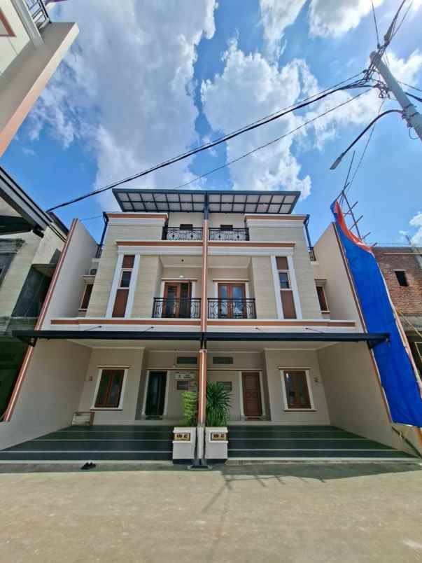 dijual rumah dukuh kramatjati