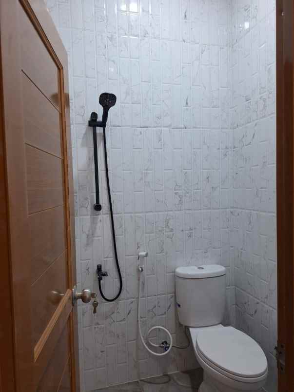 dijual rumah dukuh zamrud bekasi timur