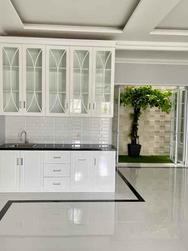 dijual rumah duren sawit