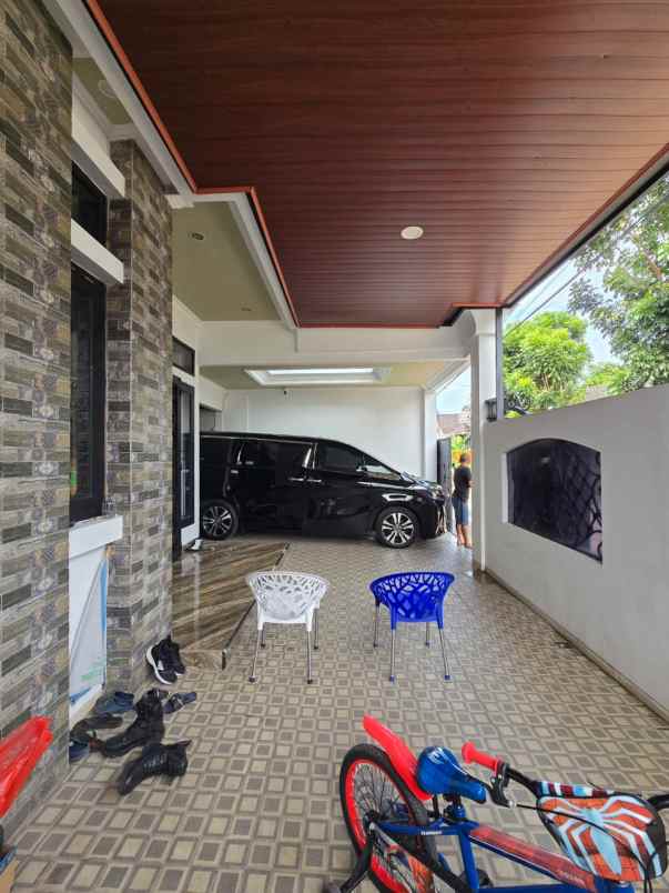 dijual rumah duren sawit jakarta timur
