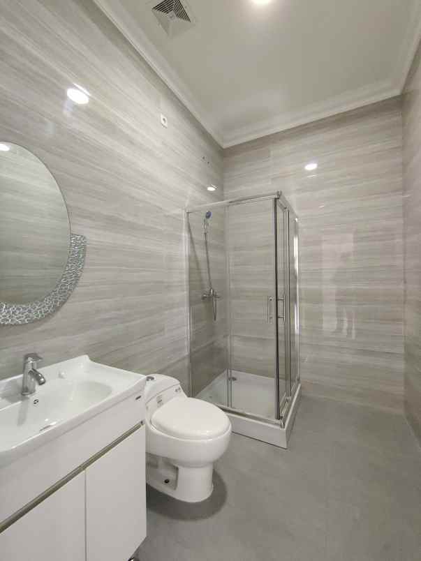 dijual rumah duren sawit jaktim