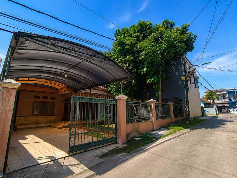 dijual rumah gandaria jakarta selatan