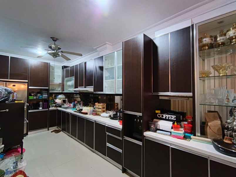 dijual rumah gardenia villa galaxy