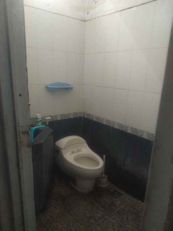 dijual rumah gayungan