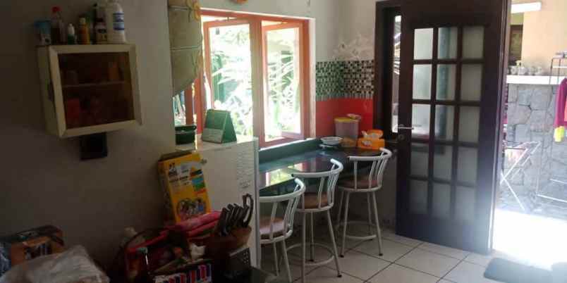 dijual rumah gayungsari