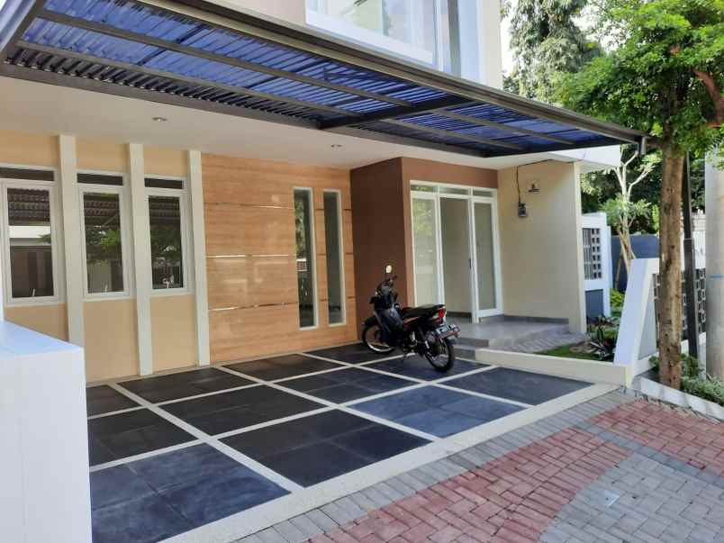 dijual rumah gegerkalonv