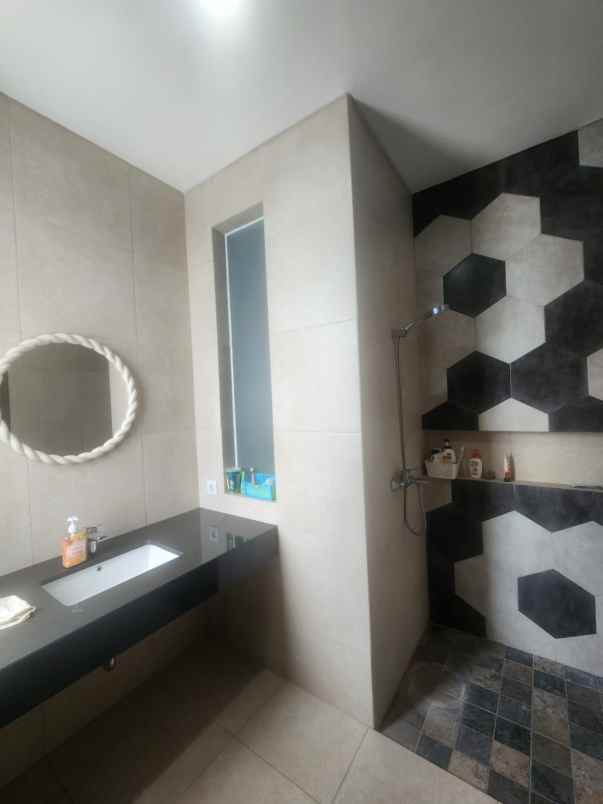 dijual rumah grand kenjeran