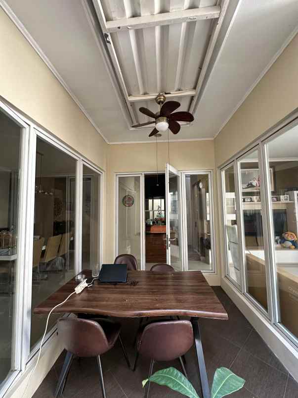 dijual rumah grand wisata cluster