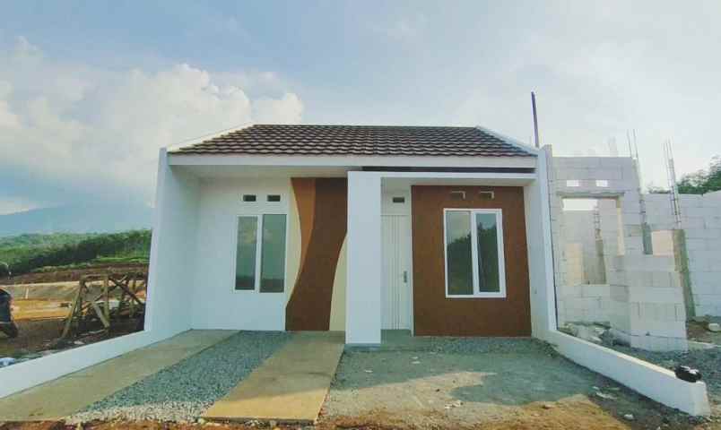 dijual rumah green sakanti ungaran desa