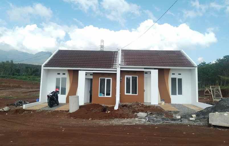 dijual rumah green sakanti ungaran desa