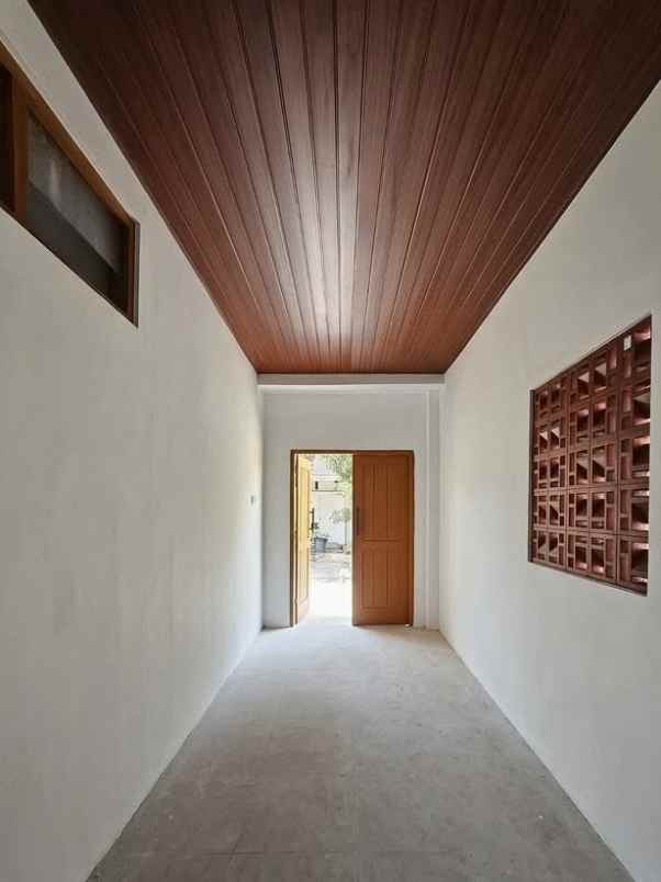 dijual rumah grogol