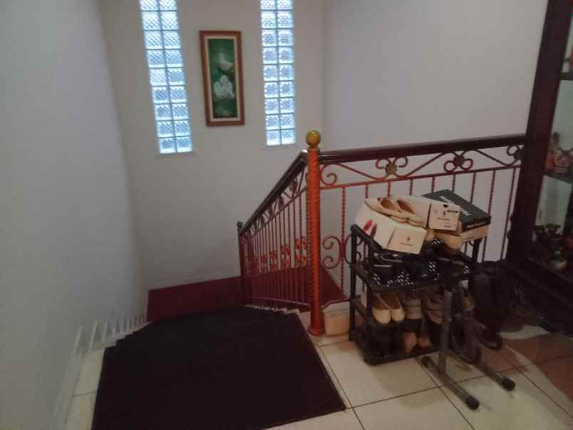 dijual rumah hook best deal di kota wisata cibubur