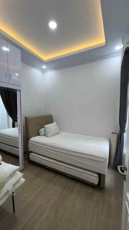 dijual rumah jagakarsa