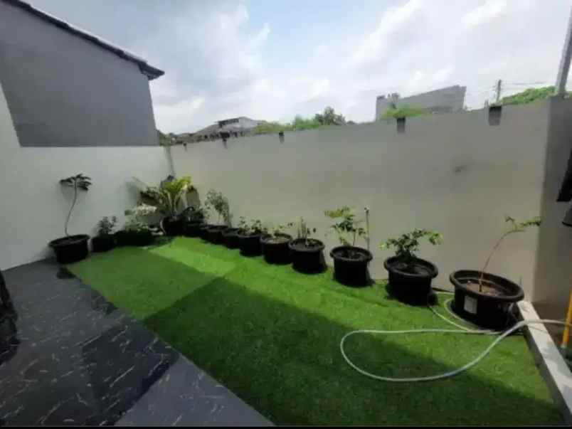 dijual rumah jakasampurna