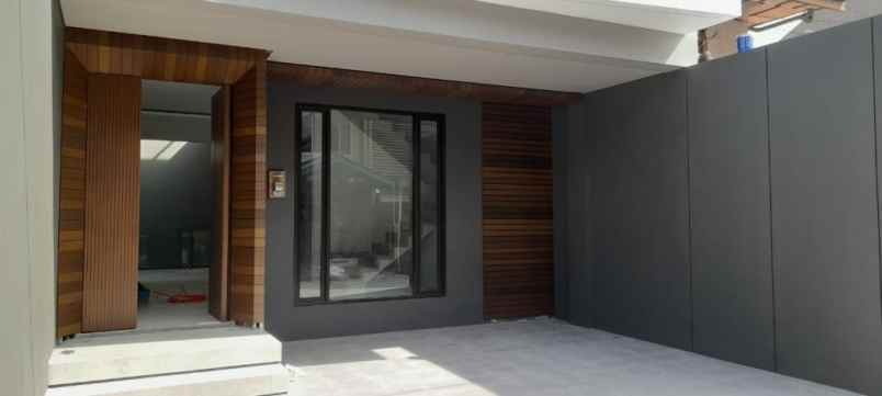 dijual rumah jalan cicendo pasteur kota