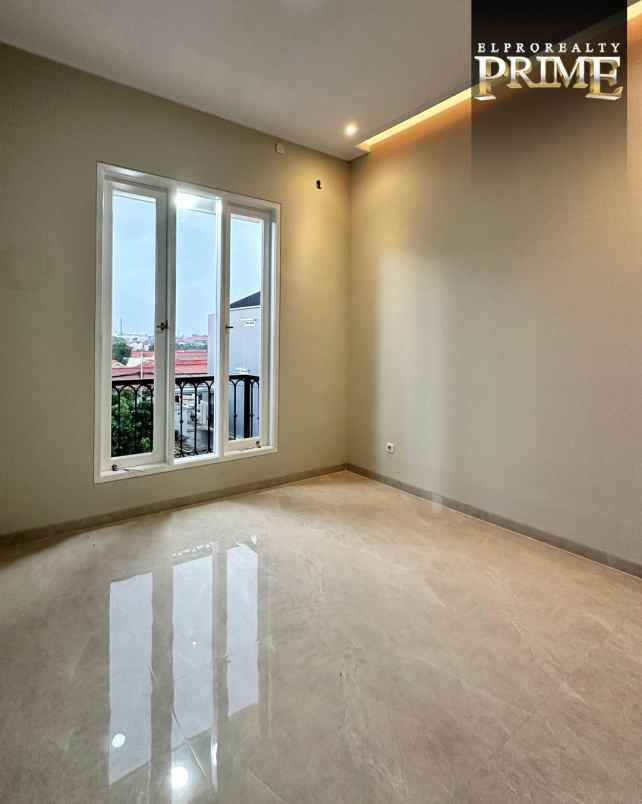 dijual rumah jalan durian jagakarsa