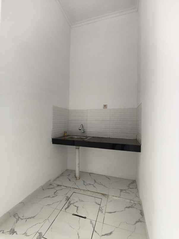 dijual rumah jalan h muhari jatimulya