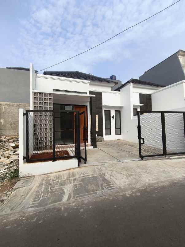dijual rumah jalan h muhari jatimulya