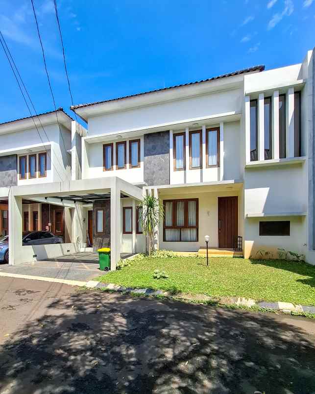 dijual rumah jalan raya cilandak citos