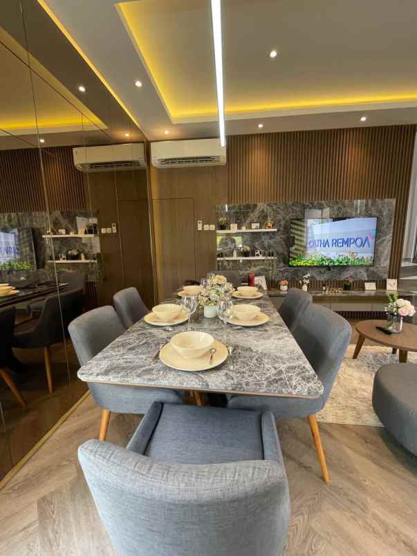 dijual rumah jalan raya pahlawan rempoa