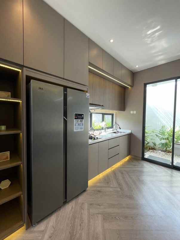 dijual rumah jalan raya pahlawan rempoa