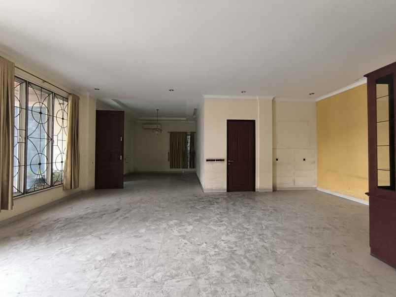 dijual rumah jalan raya perjuangan