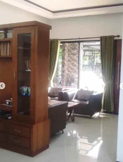 dijual rumah jalan raya sleman yogyakarta