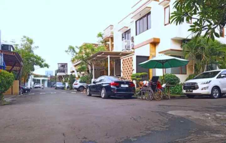 dijual rumah jalan siaga no 25 pejaten