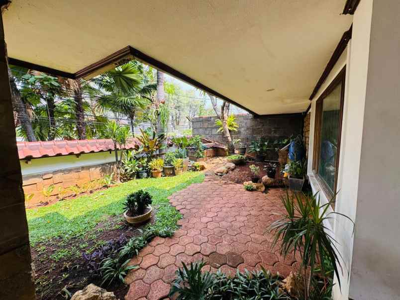 dijual rumah jalan terusan hang lekir