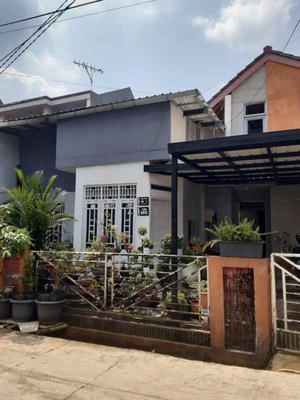 dijual rumah jatiasih