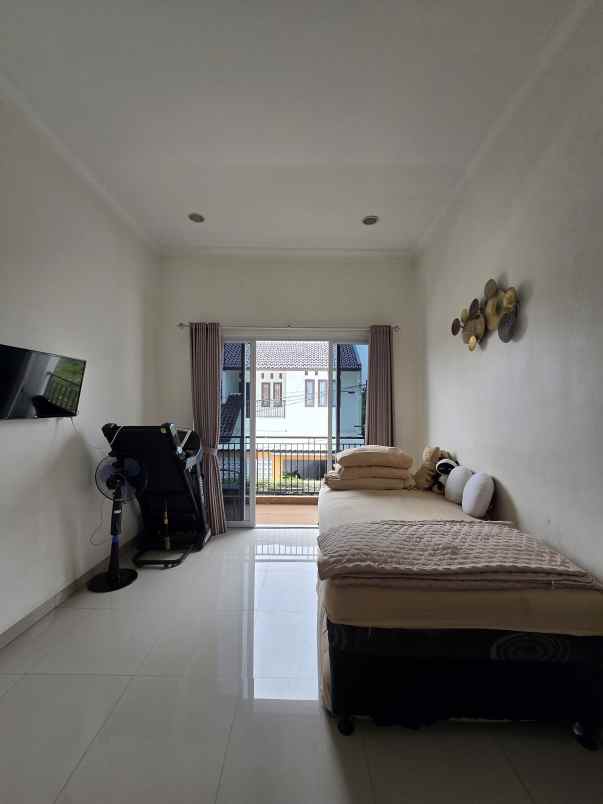 dijual rumah jatibening bekasi