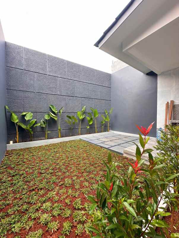 dijual rumah jatikramat