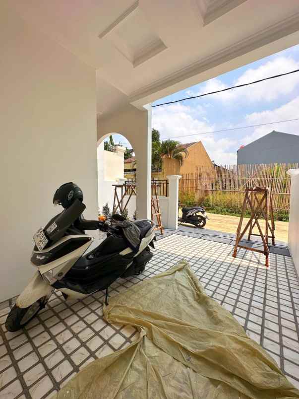 dijual rumah jatikramat