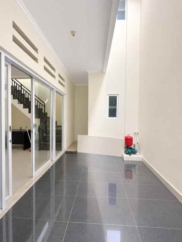 dijual rumah jatimurni
