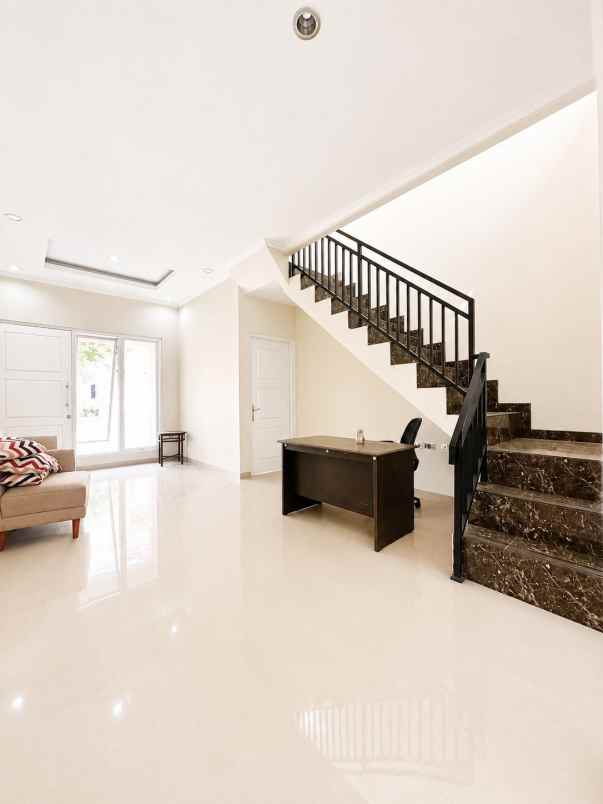 dijual rumah jatimurni