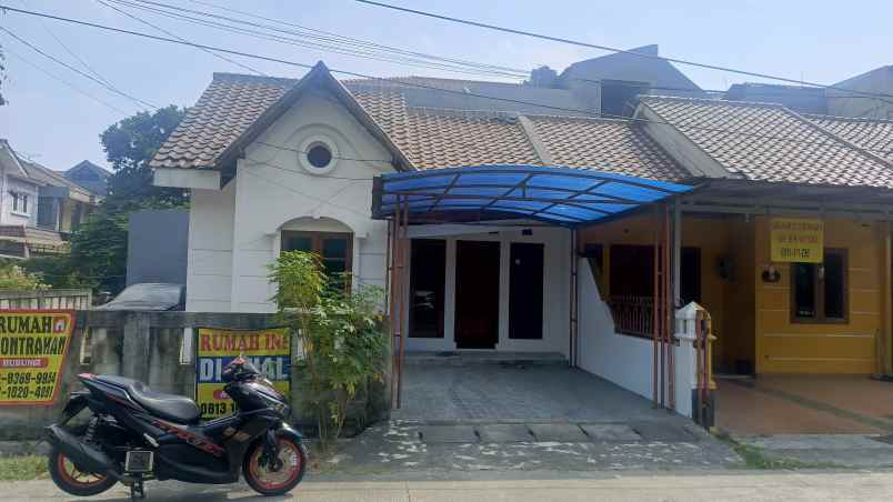 dijual rumah jatinegara