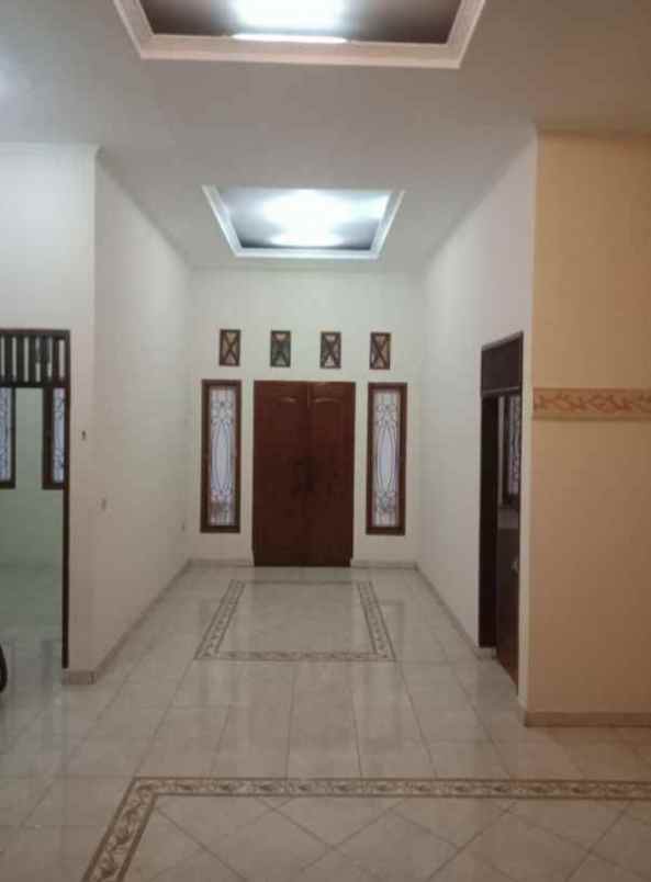 dijual rumah jatiwaringin pondok gede bekasi