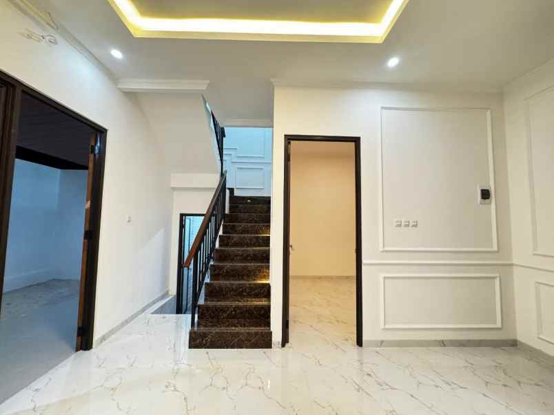 dijual rumah jatumulya tambun