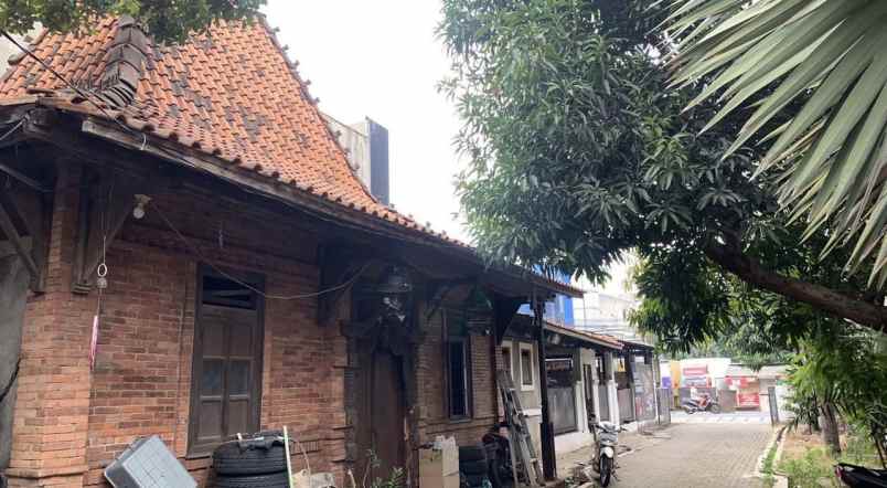 dijual rumah jl caman raya jatibening