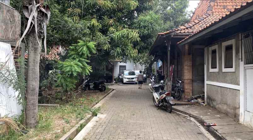dijual rumah jl caman raya jatibening