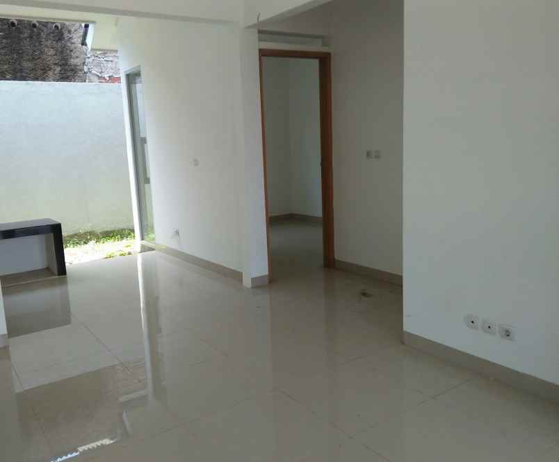 dijual rumah jl cignitri ii bojongsoang
