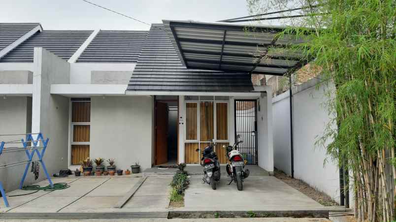dijual rumah jl cignitri ii bojongsoang