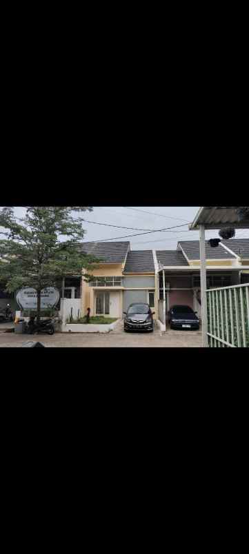 dijual rumah jl curug sawangan depok