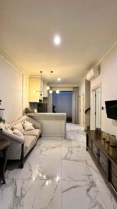 dijual rumah jl garuda sawah lama